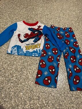 Marvel Spider-Man Blue, Red & White Kids Fleece Pajama Set